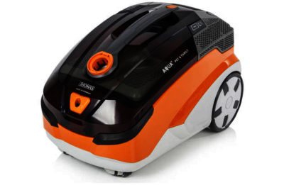 Thomas Pet and Family Bagless Cylinder Vacuum Cleaner Thomas Pet and Family Bagless Cylinder Vacuum Cleaner